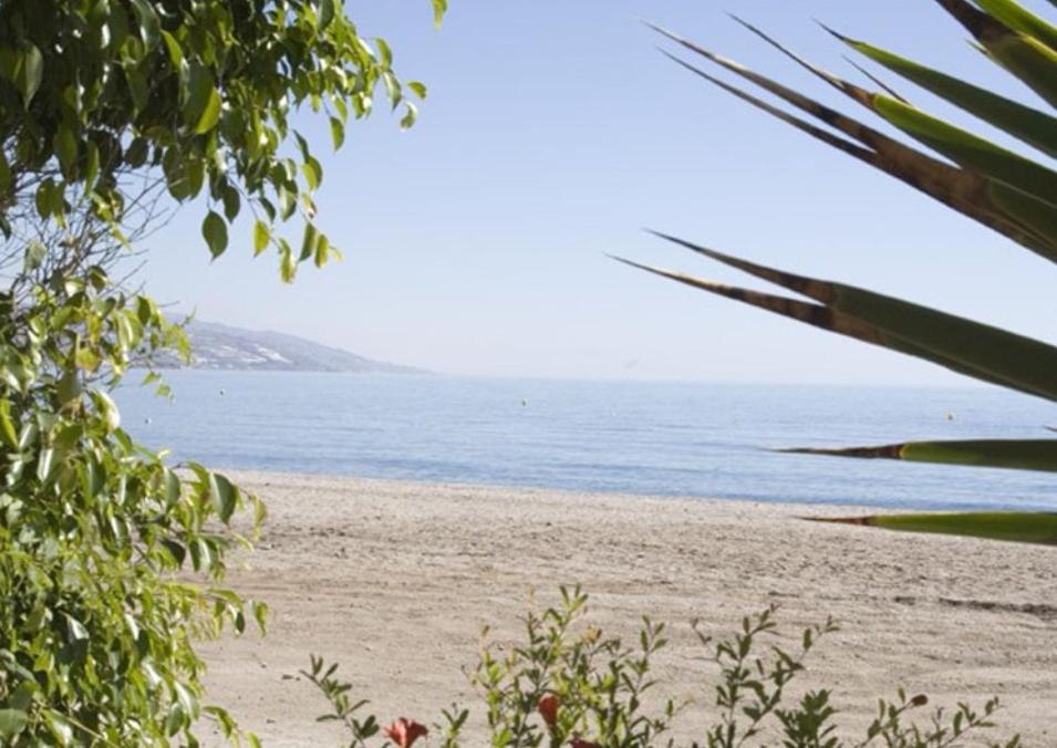 Apartament Casa Angeles Castell de Ferro Zewnętrze zdjęcie